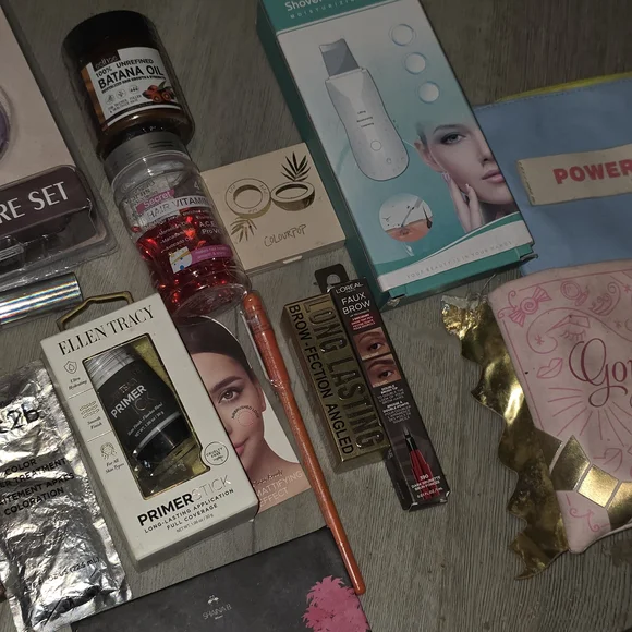 Bundle Skincare/Haircare & Makeup Bundle Deal & Ordinary Products - Picture 12 of 15